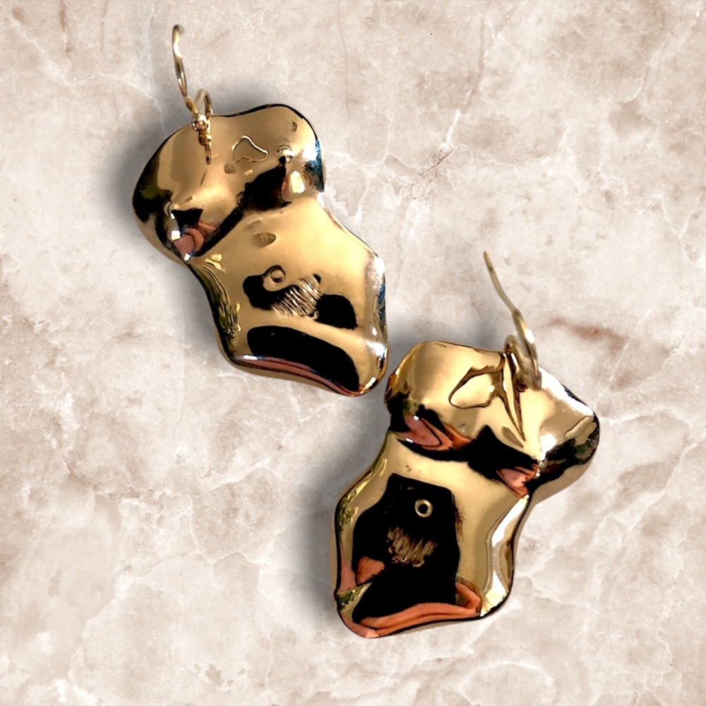 NIB NWT Need Supply Ernst Earrings Gold Dangle Fishhook Female Form MSRP $398+